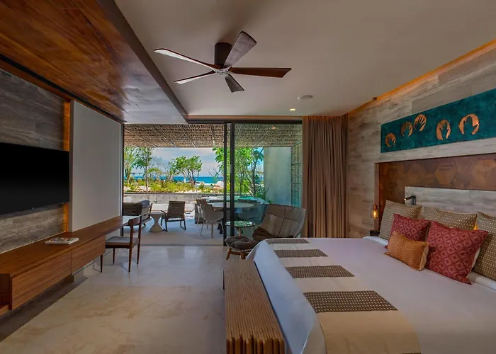 Solaz, A Luxury Collection Resort, Cabos 5*