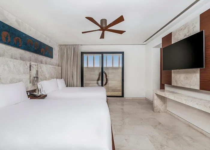 Hotel Solaz, A Luxury Collection Resort, Cabos 5*