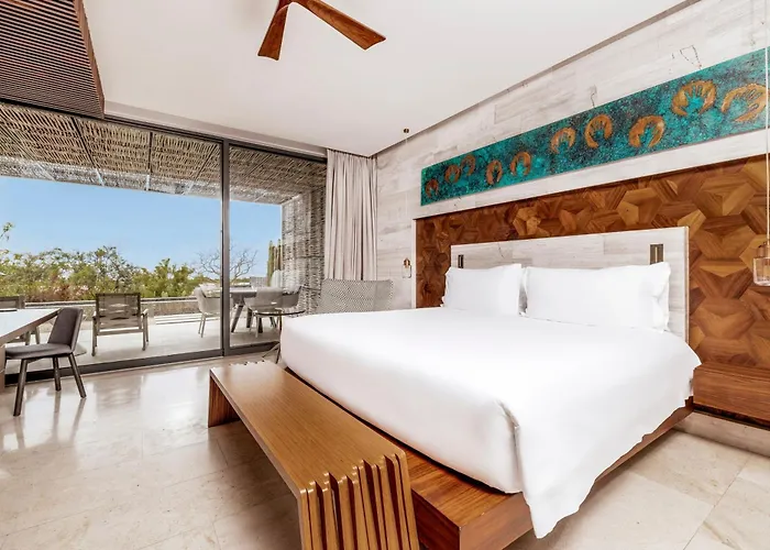 Hotel Solaz, A Luxury Collection Resort, Cabos